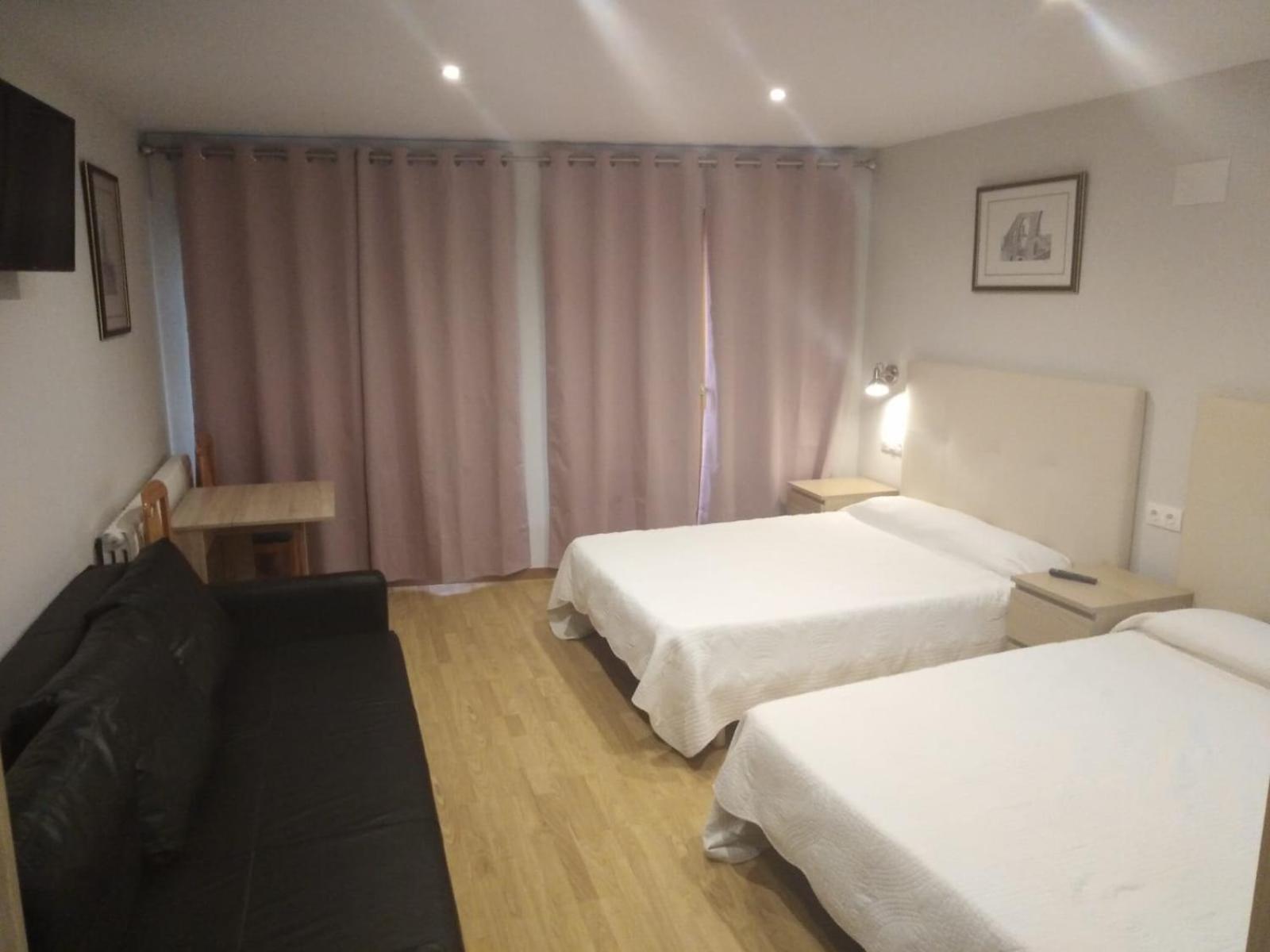 Hostal Alcazaba Teruel Rum bild